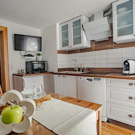 Διαμέρισμα Renata Gries 201 See